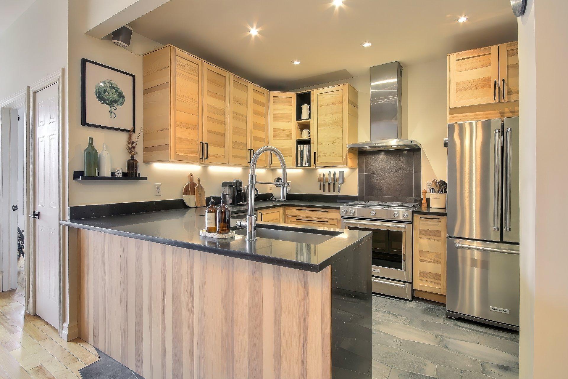 









167


Rue Beaubien E.

, 2,
Montréal (Rosemont/La Petite-Patrie),




QC
H2S1R3

