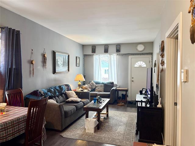 









429


Parr

ST,
Winnipeg,




MB
R2W 5G2

