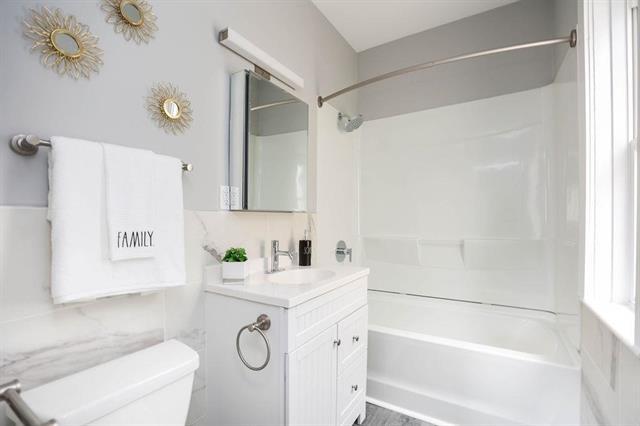 









429


Parr

ST,
Winnipeg,




MB
R2W 5G2

