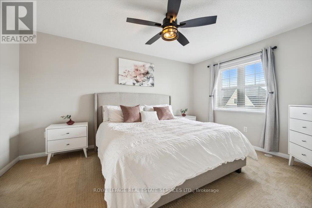 












922 BRASSARD CIRCLE

,
Milton,




Ontario
L9T8E3

