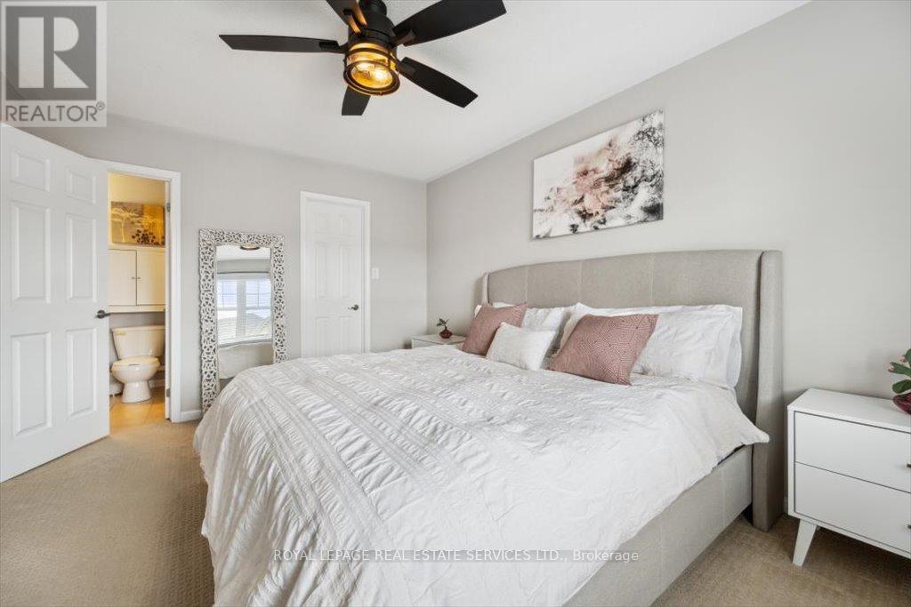 












922 BRASSARD CIRCLE

,
Milton,




Ontario
L9T8E3

