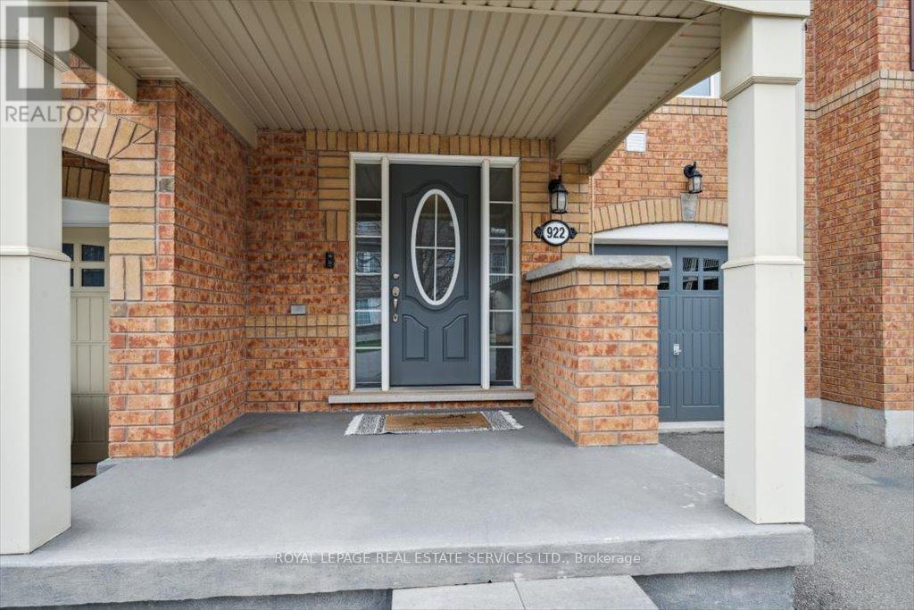 












922 BRASSARD CIRCLE

,
Milton,




Ontario
L9T8E3

