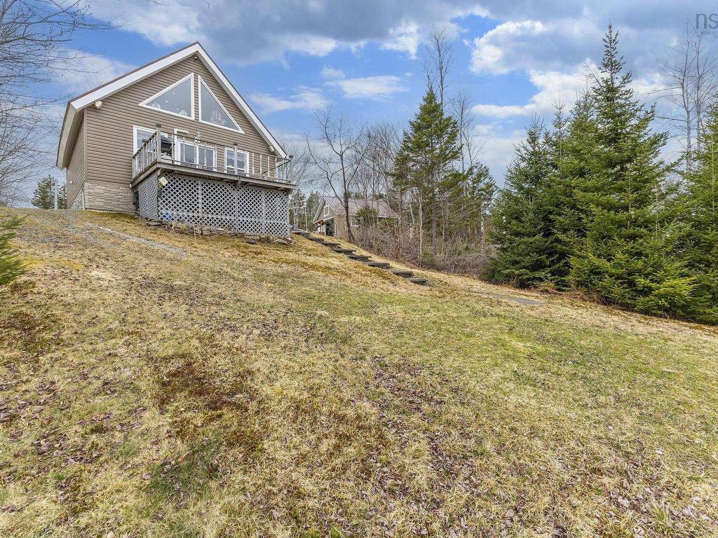 












347 West Loon Village Road

,
Upper Musquodoboit,




NS
B0N 2M0

