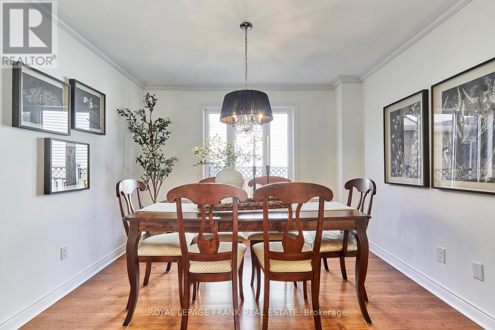 












13 NEWPORT AVENUE

,
Clarington (Courtice),




Ontario
L1E2B8

