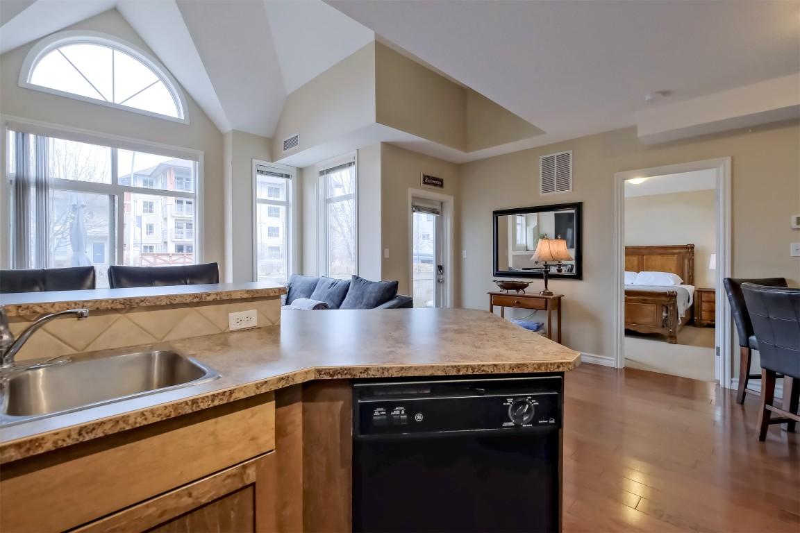









1128


Sunset

Drive, 101,
Kelowna,




BC
V1Y 9W7

