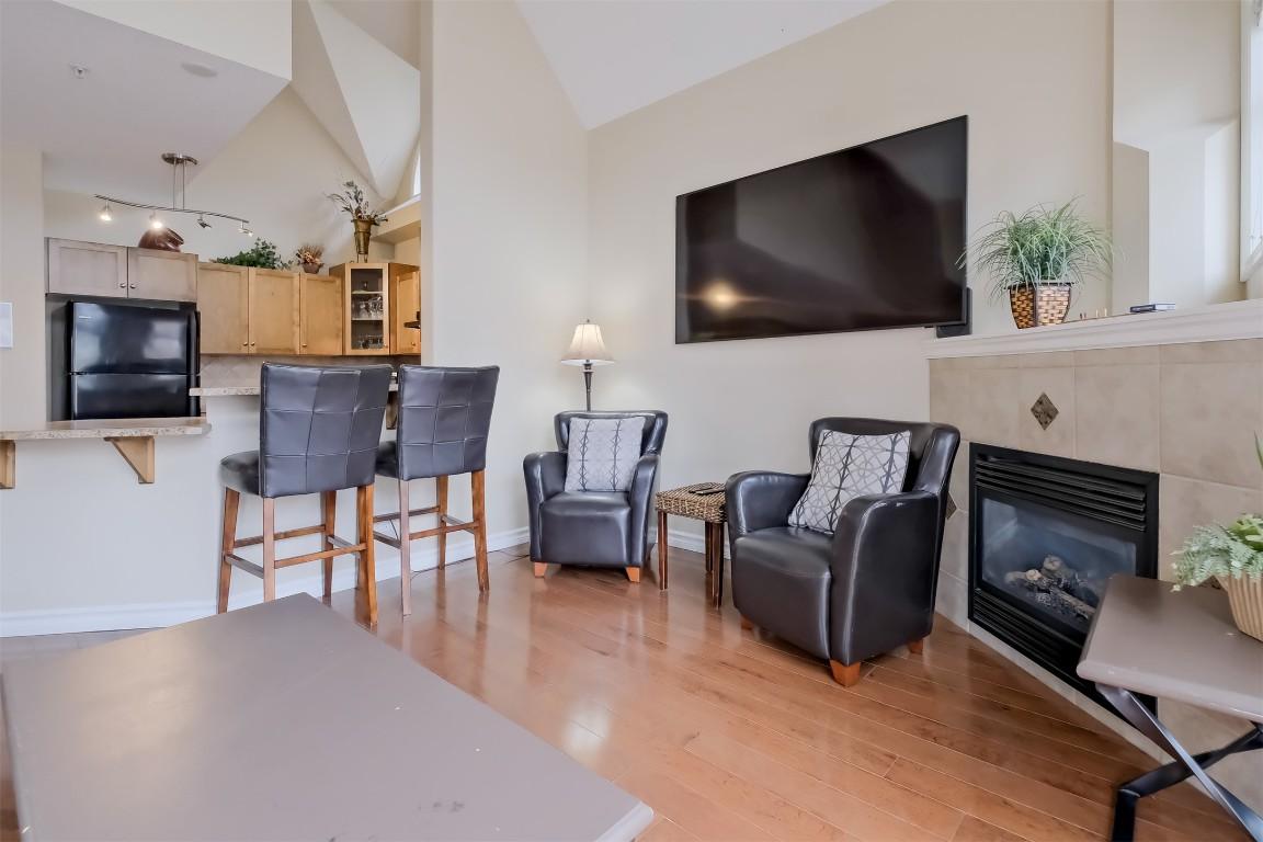 









1128


Sunset

Drive, 101,
Kelowna,




BC
V1Y 9W7

