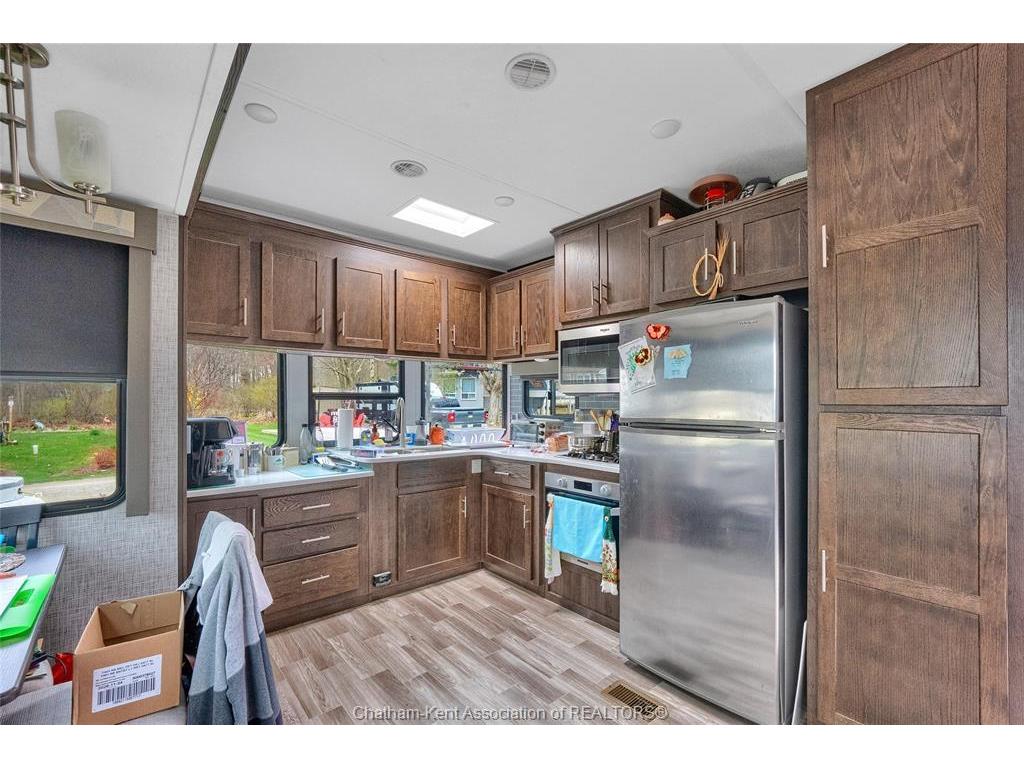 









21527


Gray

Line, 203,
Rodney,




ON
N0L 2C0

