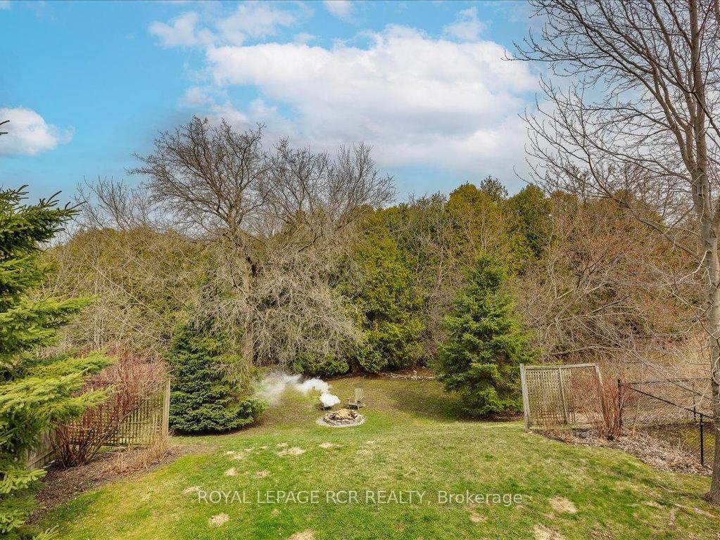









340


King

Street East,
East Gwillimbury,




ON
L0G 1M0

