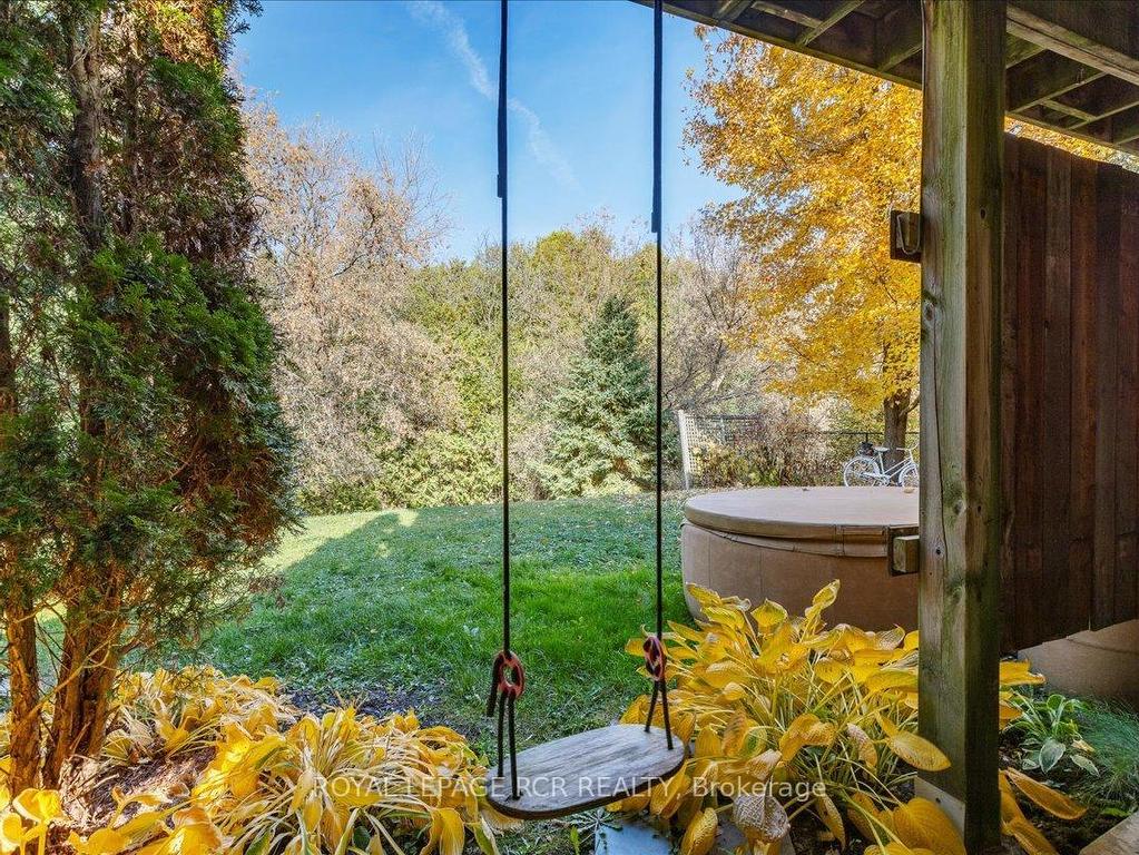 









340


King

Street East,
East Gwillimbury,




ON
L0G 1M0

