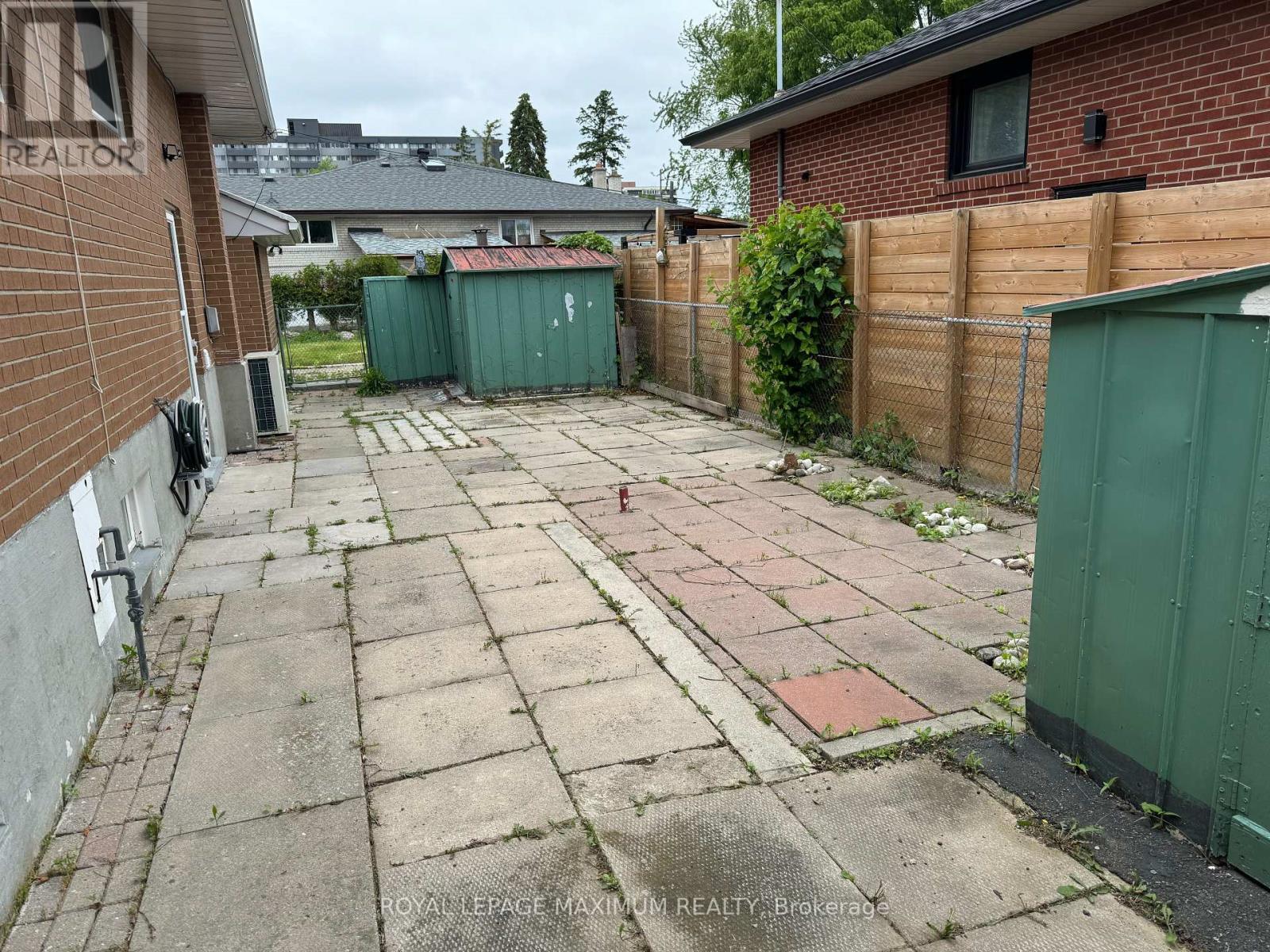 












BSMT - 1 MIDDEN CRESCENT

,
Toronto,




Ontario
M9R3L7

