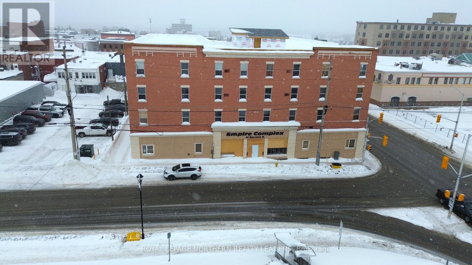 












11 SPRUCE STREET S

,
Timmins (TS - SE),




Ontario
P4N2M4

