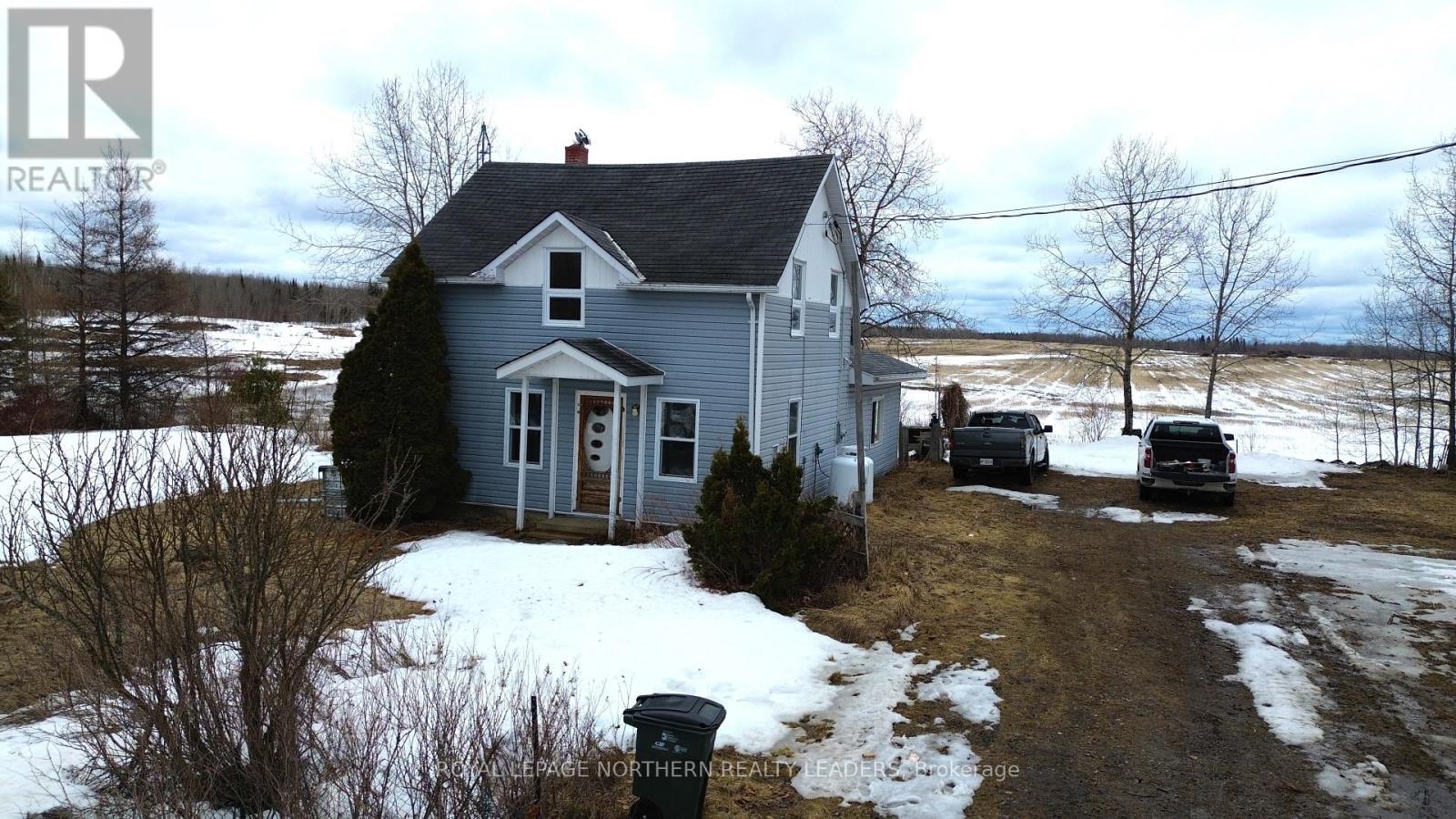 












760 GLACKMEYER CONCESSION RD 10 & 11

,
Cochrane,




Ontario
P0L1C0

