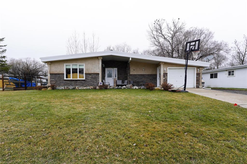 












31 McDiarmid Avenue

,
Pinawa,




Manitoba
R0E1L0

