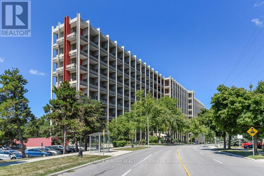 












522 - 350 QUIGLEY ROAD

,
Hamilton,




Ontario
L8K5N2

