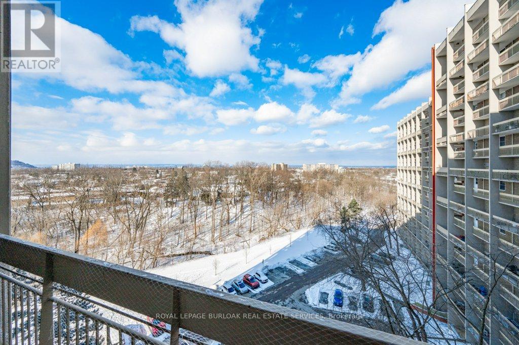 












522 - 350 QUIGLEY ROAD

,
Hamilton,




Ontario
L8K5N2

