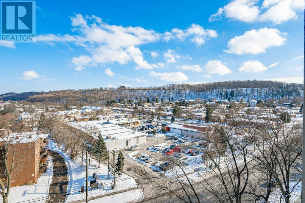 












522 - 350 QUIGLEY ROAD

,
Hamilton,




Ontario
L8K5N2

