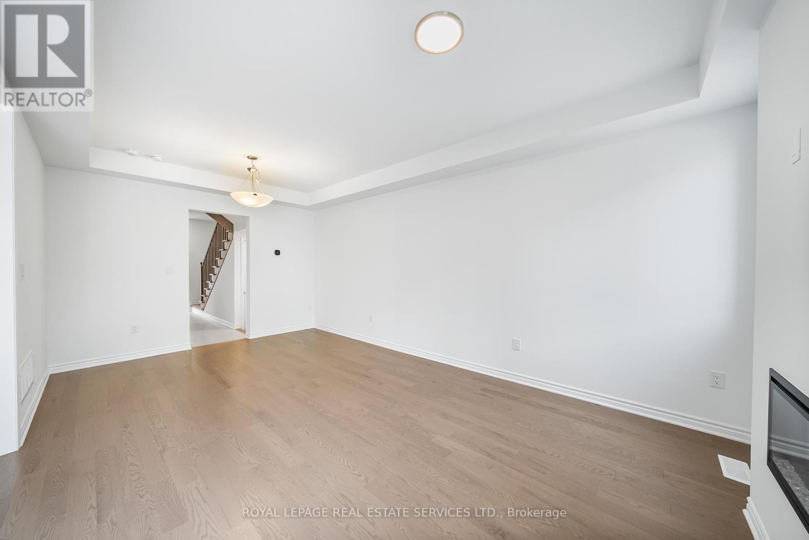 












3102 JOHN MCKAY BOULEVARD

,
Oakville,




Ontario
L6H8A7

