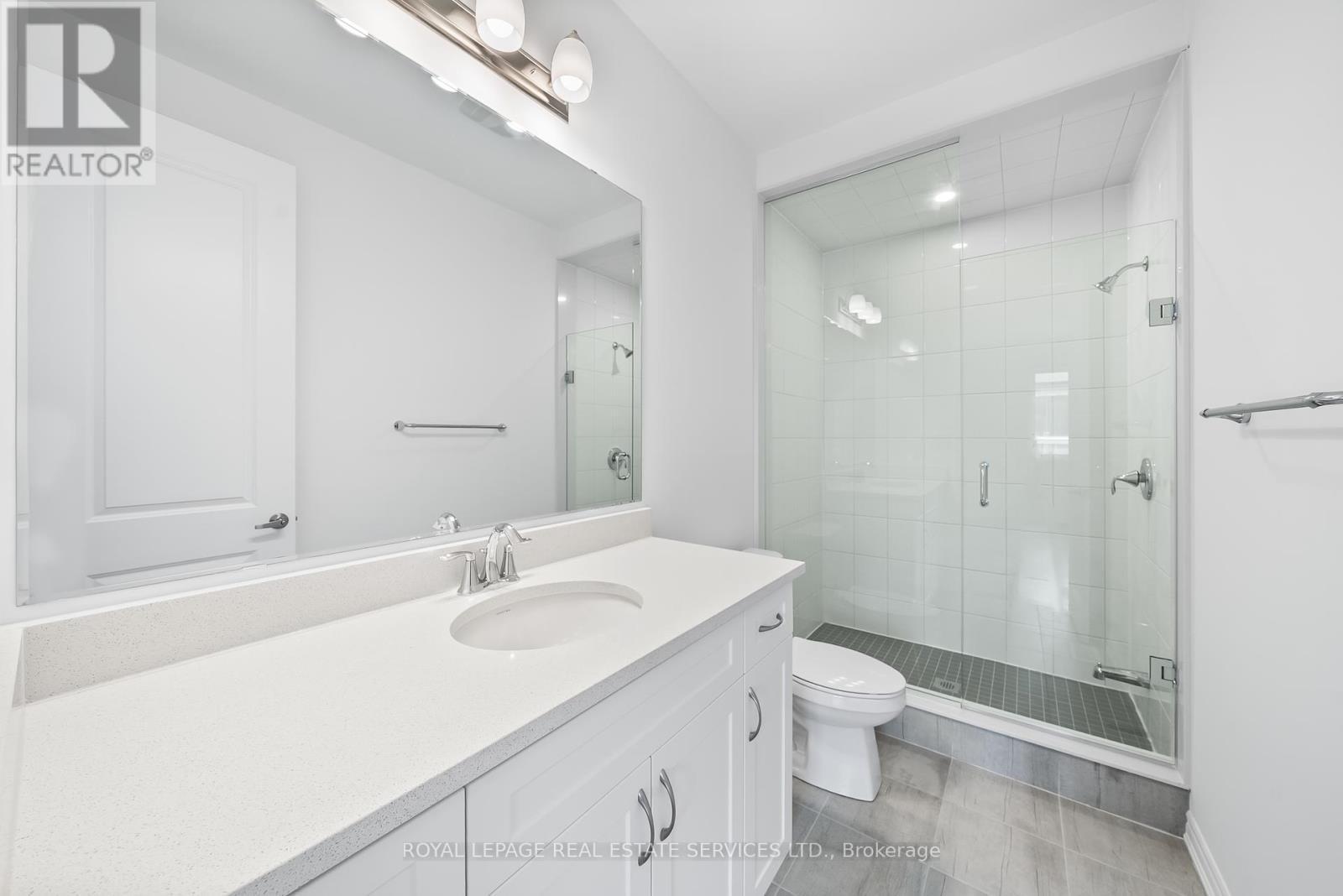 












3102 JOHN MCKAY BOULEVARD

,
Oakville,




Ontario
L6H8A7

