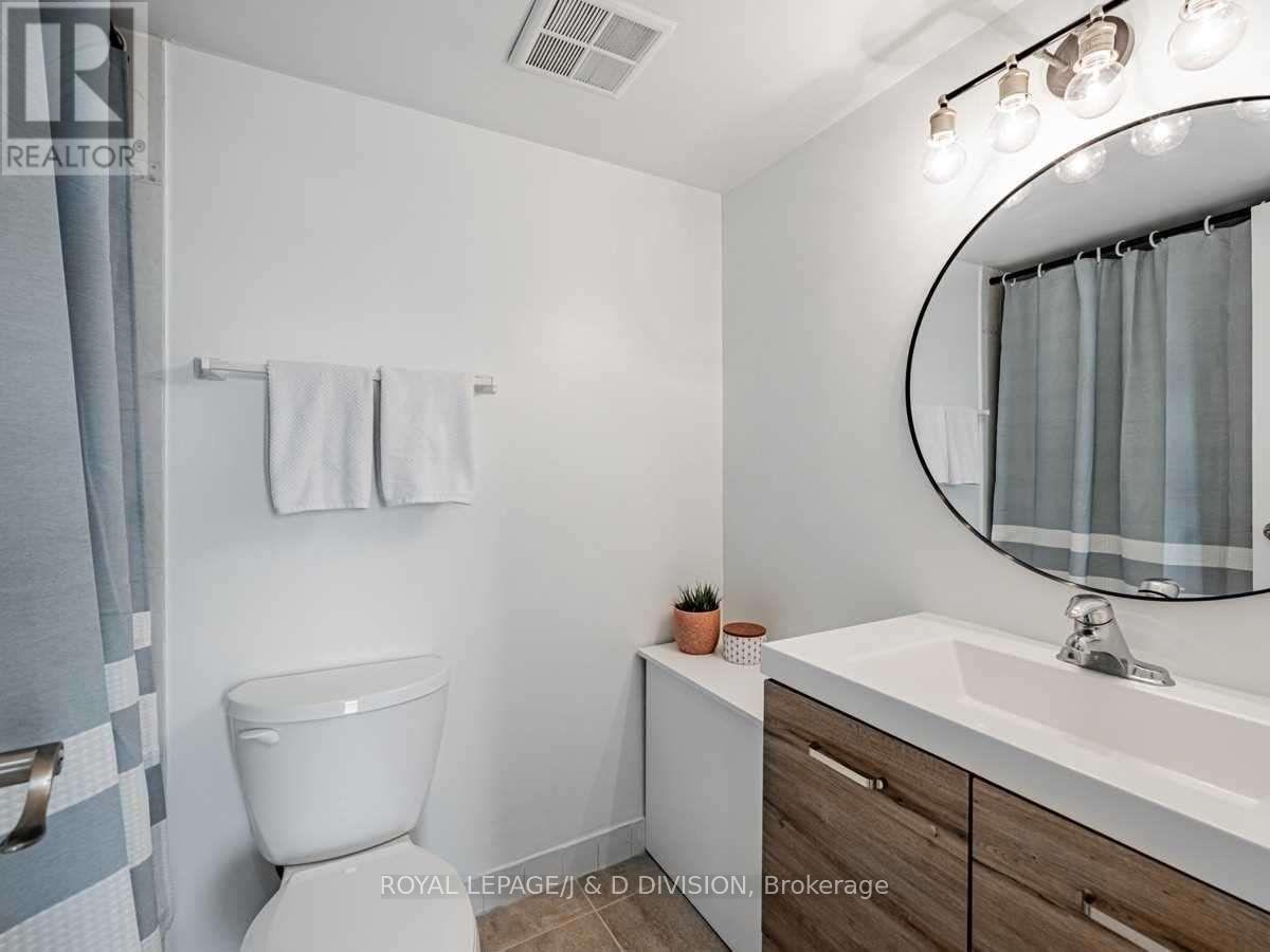 












1103 - 1535 LAKESHORE ROAD E

,
Mississauga,




Ontario
L5E3E2

