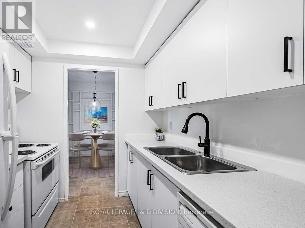 












1103 - 1535 LAKESHORE ROAD E

,
Mississauga,




Ontario
L5E3E2

