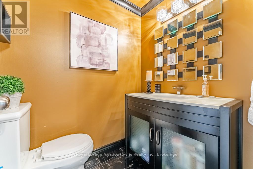 












802 COULSON AVENUE

,
Milton (TM Timberlea),




Ontario
L9T4K4

