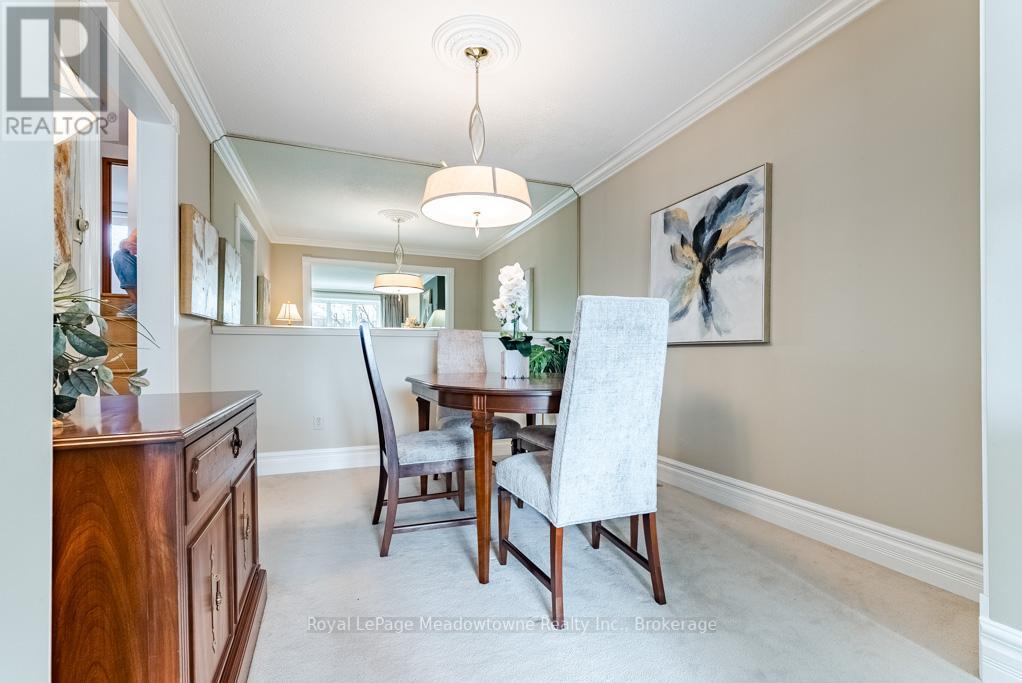 












802 COULSON AVENUE

,
Milton (TM Timberlea),




Ontario
L9T4K4

