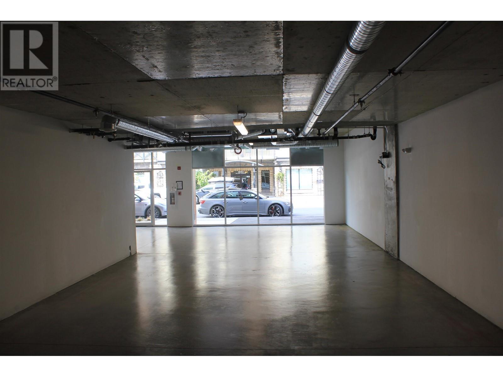 












38006 SECOND AVENUE

,
Squamish,




British Columbia
V8B0C3

