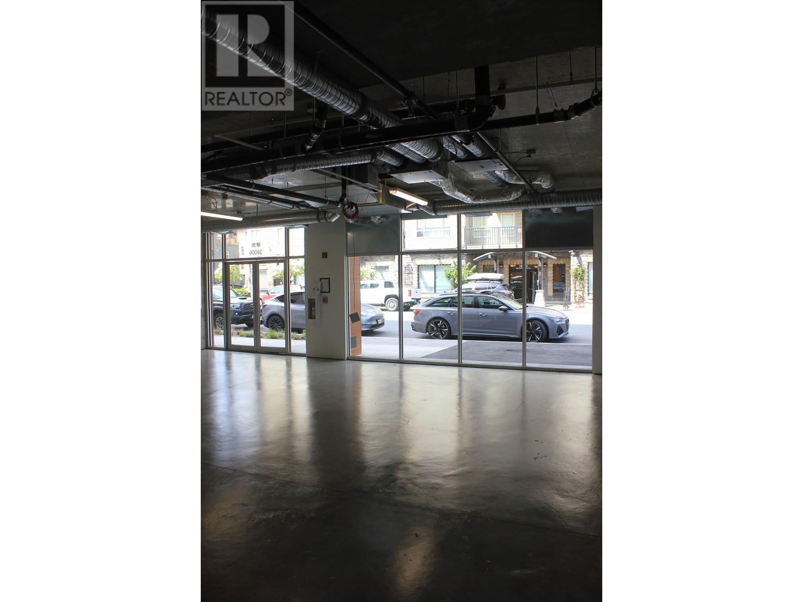












38006 SECOND AVENUE

,
Squamish,




British Columbia
V8B0C3

