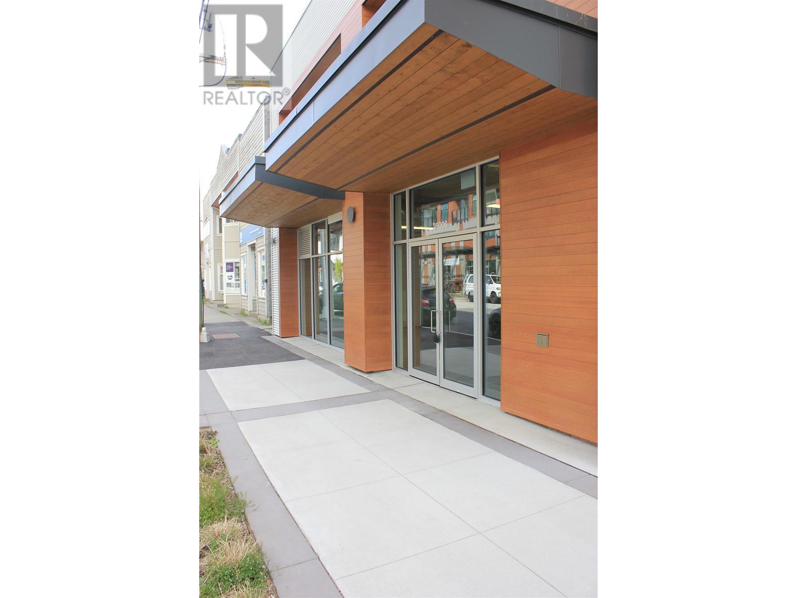












38006 SECOND AVENUE

,
Squamish,




British Columbia
V8B0C3


