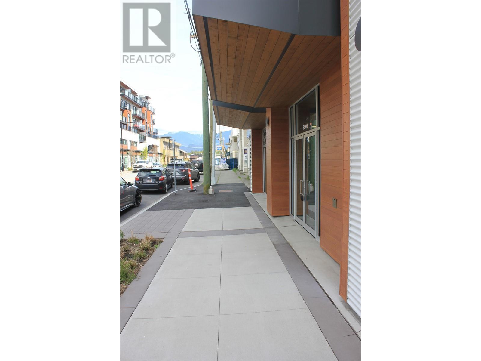 












38006 SECOND AVENUE

,
Squamish,




British Columbia
V8B0C3

