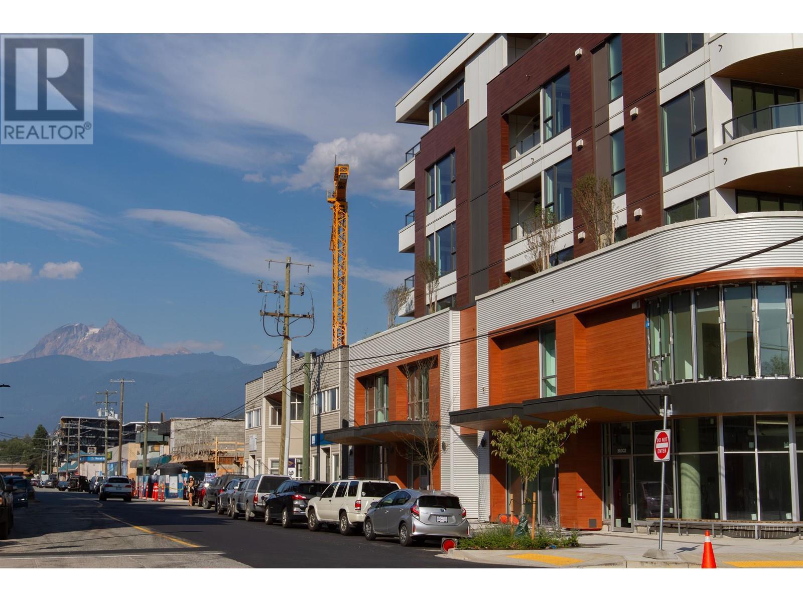 












38006 SECOND AVENUE

,
Squamish,




British Columbia
V8B0C3

