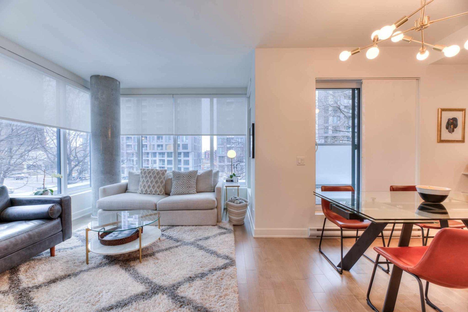 









1170


Rue Montcalm

, 201,
Montréal (Ville-Marie),




QC
H2L0M2

