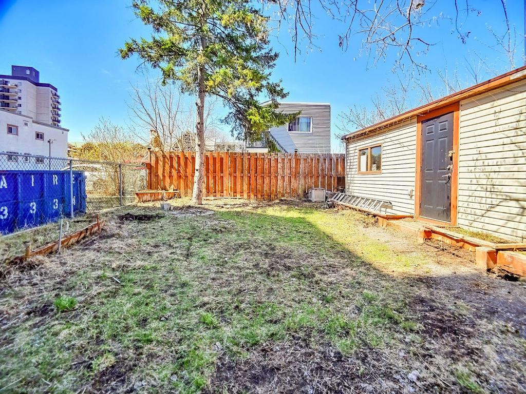 









47


Rue Dollard-des Ormeaux

,
Hull (Gatineau),




QC
J8X3L7

