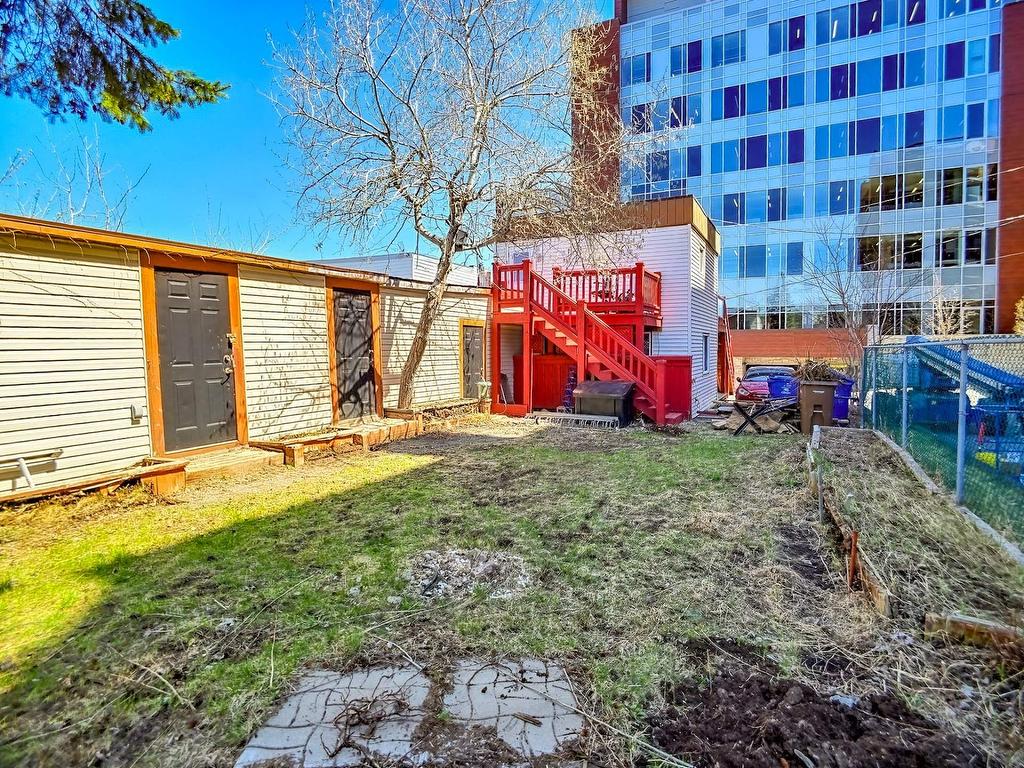 









47


Rue Dollard-des Ormeaux

,
Hull (Gatineau),




QC
J8X3L7

