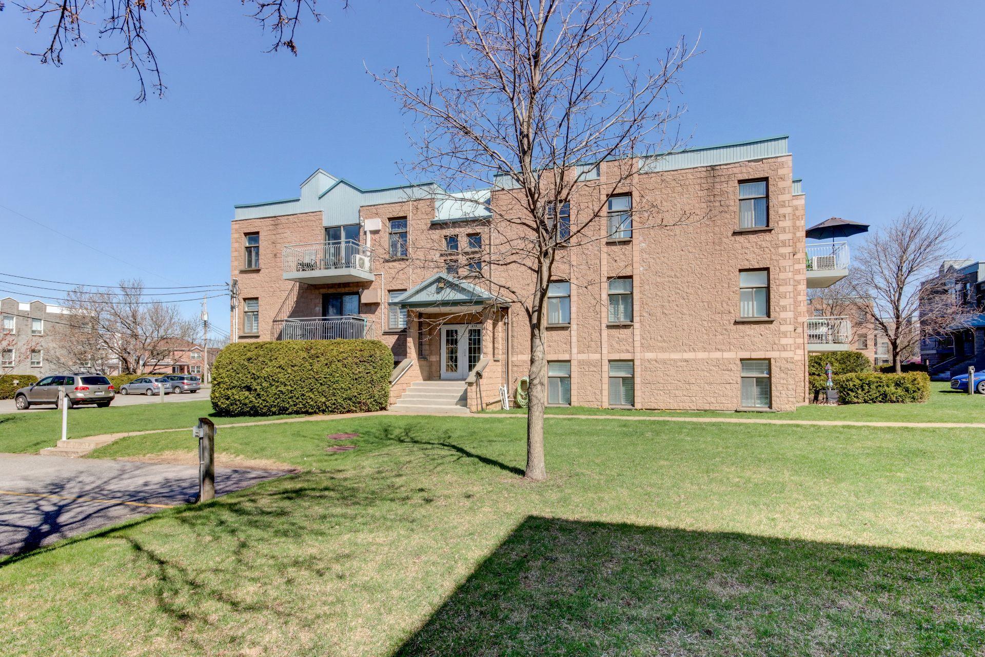 









676


Mtée Montrougeau

, 303,
Laval (Fabreville),




QC
H7P5L1

