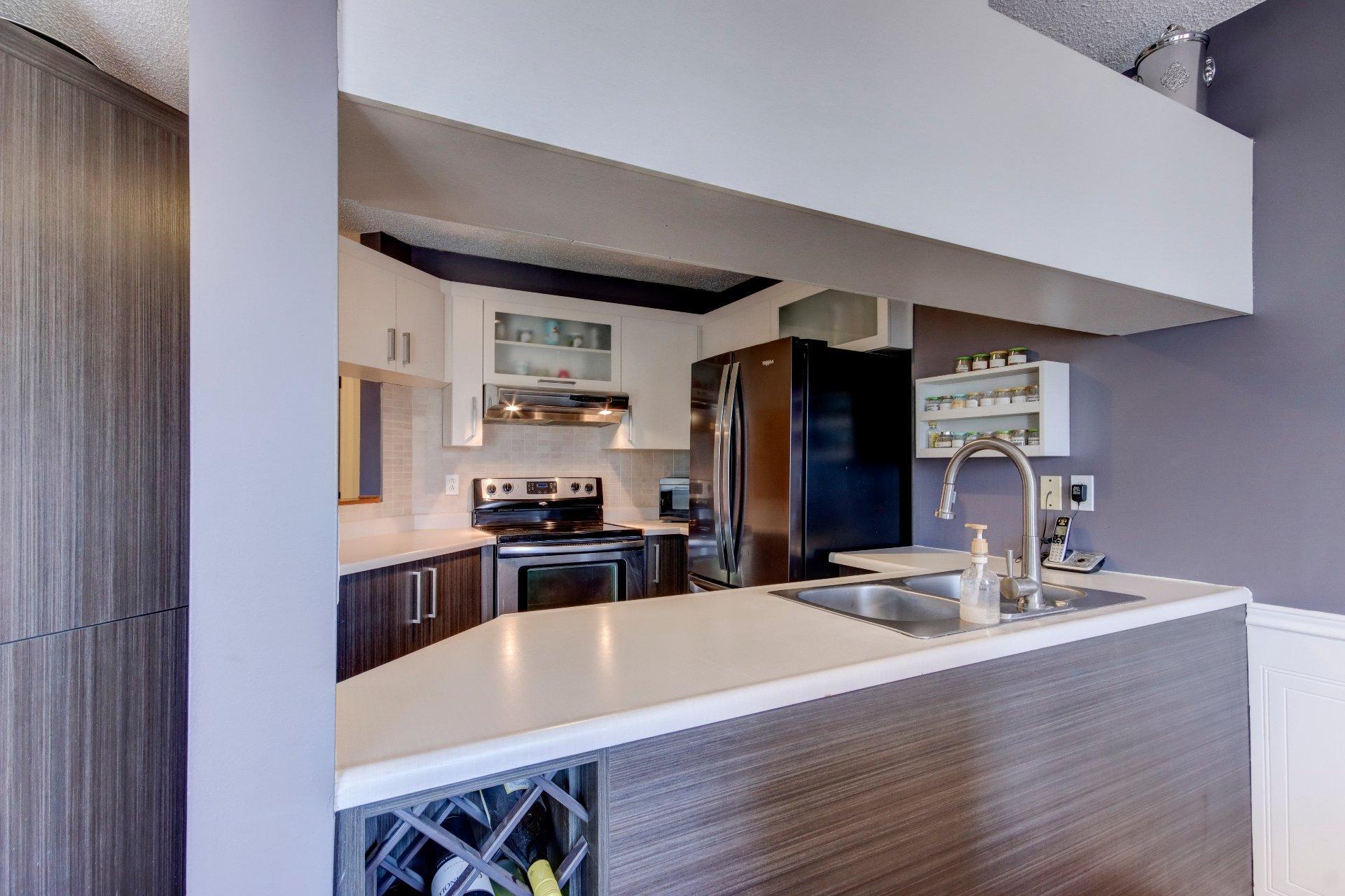 









676


Mtée Montrougeau

, 303,
Laval (Fabreville),




QC
H7P5L1

