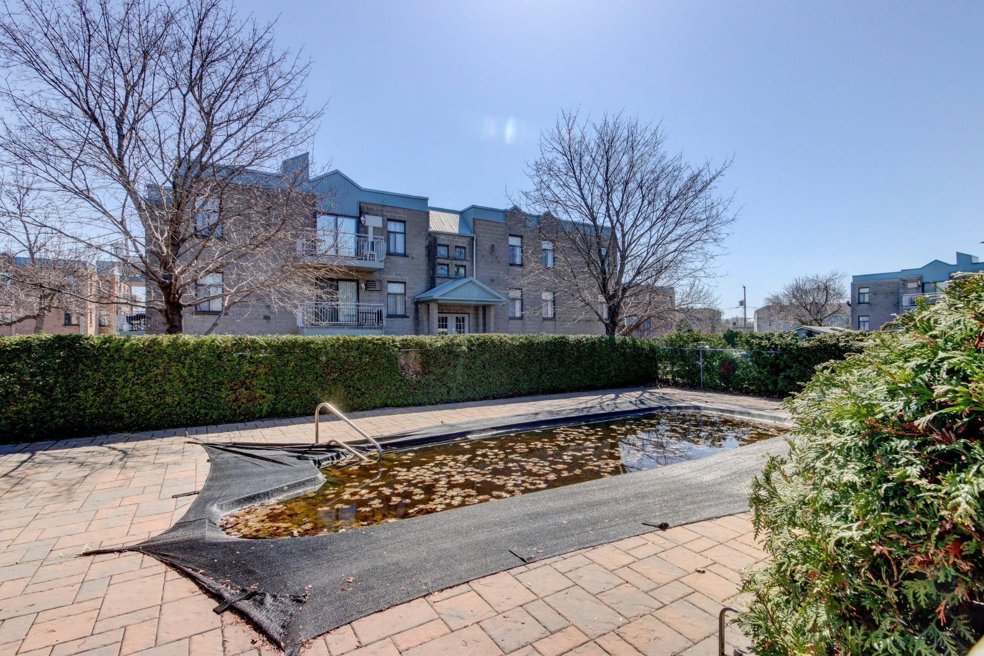 









676


Mtée Montrougeau

, 303,
Laval (Fabreville),




QC
H7P5L1

