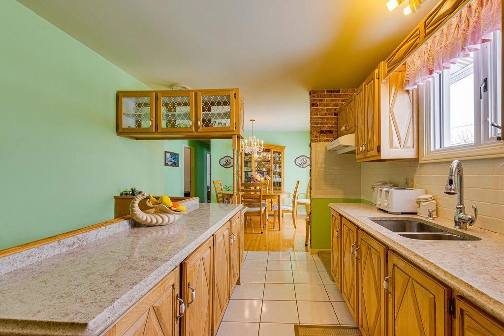 









46


Rue Lionel-Groulx

,
Gatineau (Gatineau),




QC
J8T1T6

