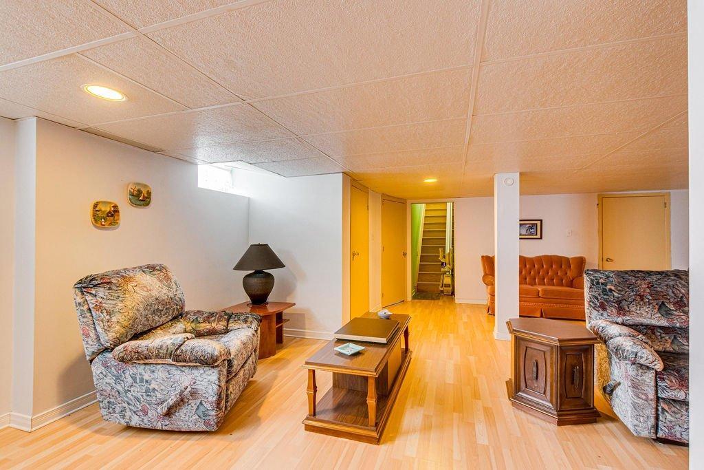 









46


Rue Lionel-Groulx

,
Gatineau (Gatineau),




QC
J8T1T6


