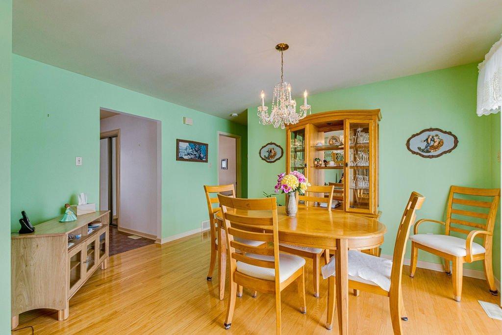









46


Rue Lionel-Groulx

,
Gatineau (Gatineau),




QC
J8T1T6

