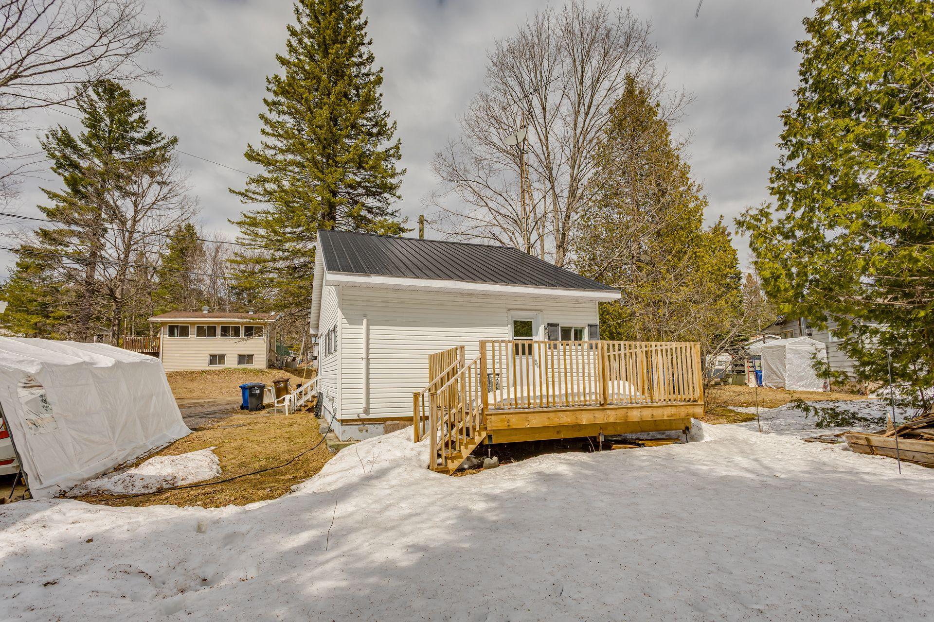 









177


Ch. du Puits

,
Chertsey,




QC
J0K3K0

