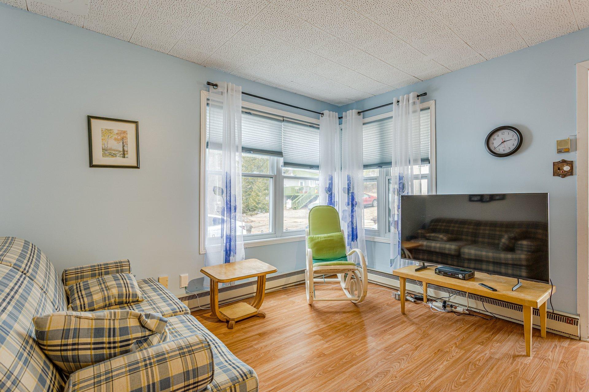 









177


Ch. du Puits

,
Chertsey,




QC
J0K3K0


