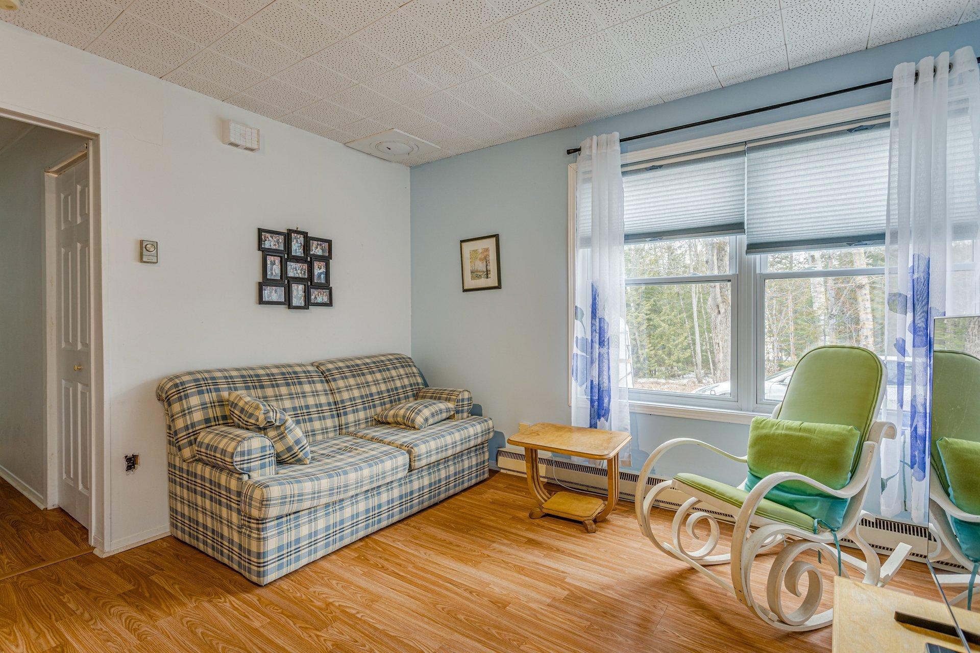 









177


Ch. du Puits

,
Chertsey,




QC
J0K3K0

