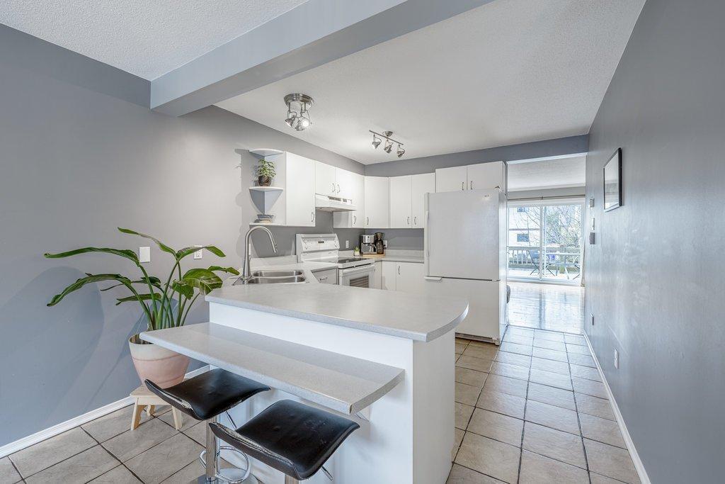 









12


Rue du Gisement

,
Gatineau (Hull),




QC
J8Z3K1

