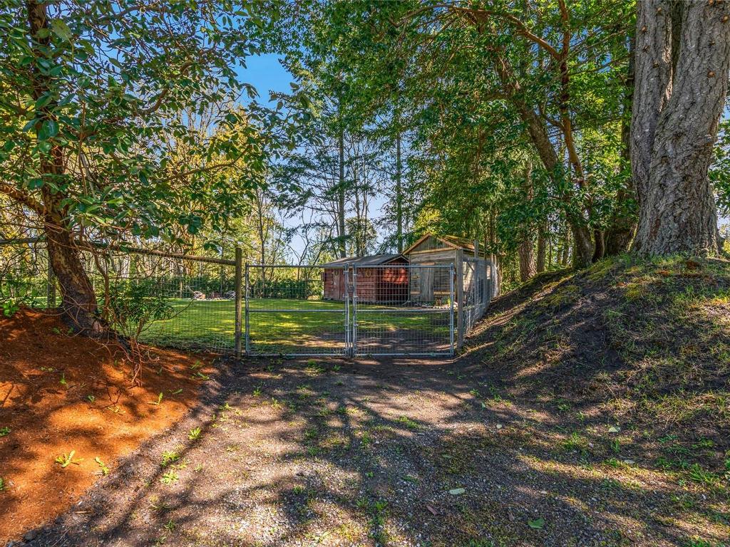 









1121


Harewood Mines

Rd,
Nanaimo,




BC
V9R 5W9

