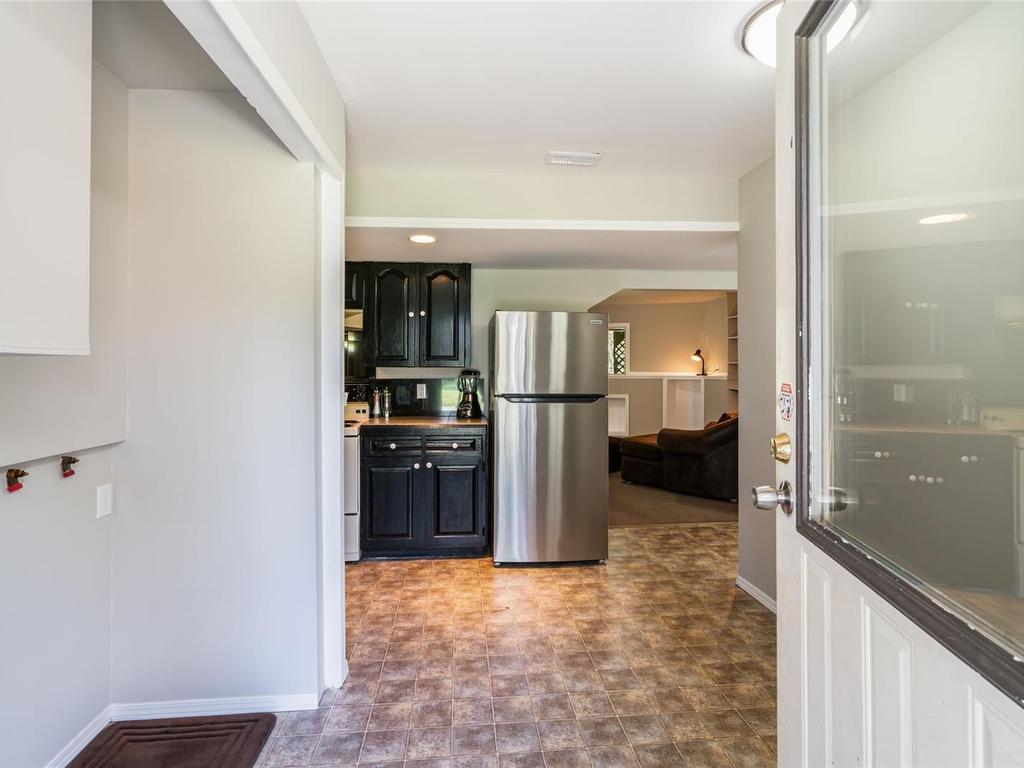 









1121


Harewood Mines

Rd,
Nanaimo,




BC
V9R 5W9

