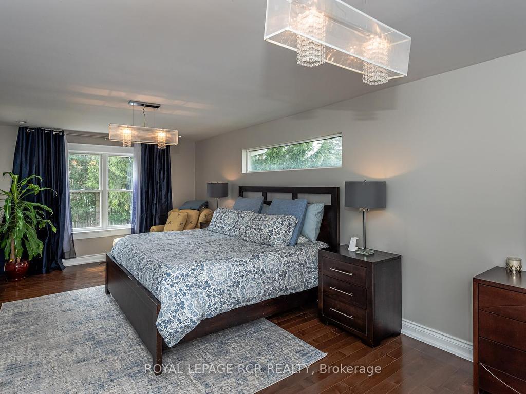 









53


Metcalfe

Street,
Aurora,




ON
L4G 1E5

