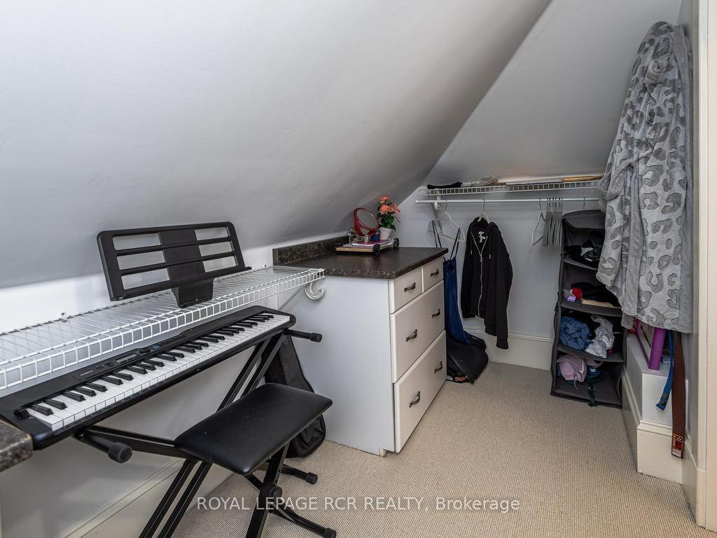 









53


Metcalfe

Street,
Aurora,




ON
L4G 1E5

