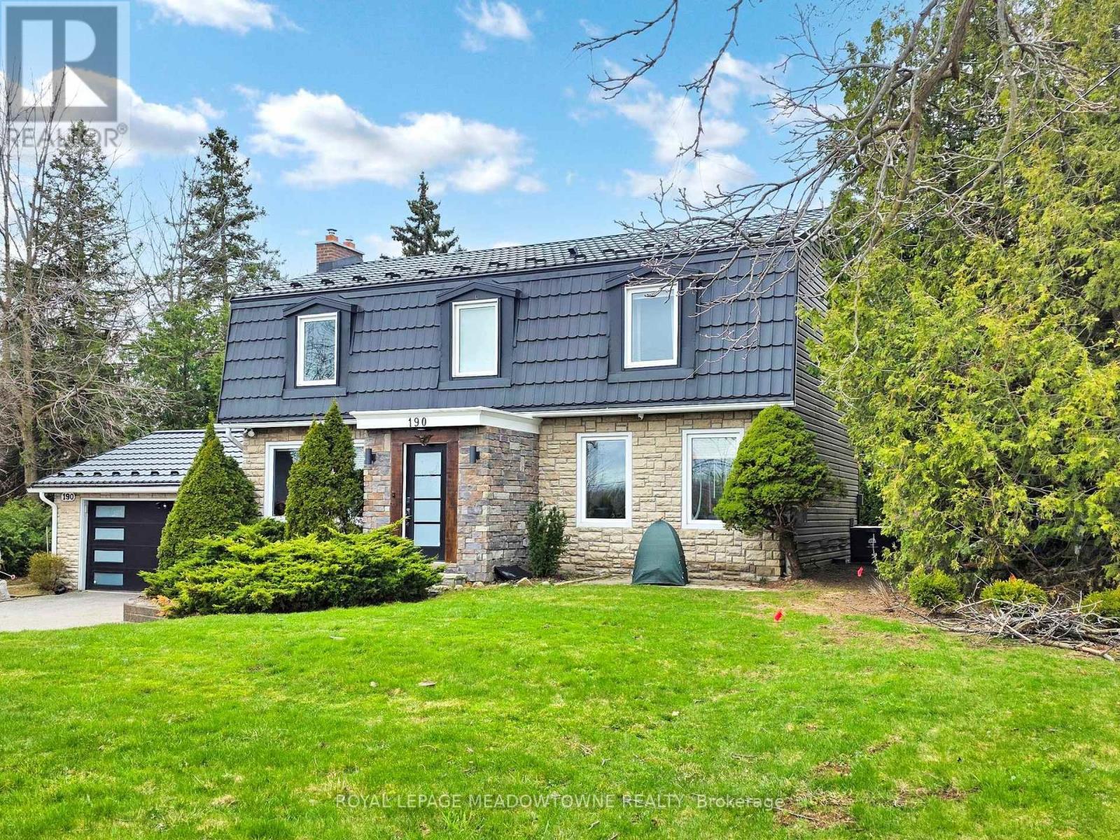 












190 MAIN STREET S

,
Halton Hills,




Ontario
L7G3E9

