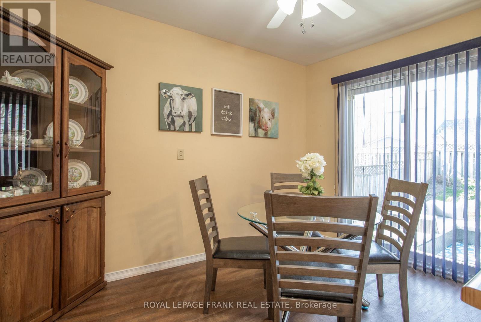 












138 ALLAN STREET

,
Scugog (Port Perry),




Ontario
L9L1E4

